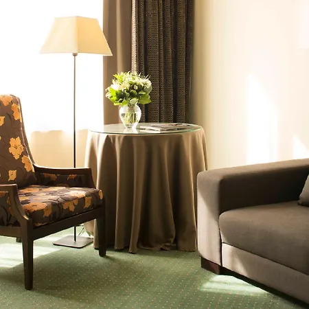 Leonardo The Plaza 4* Anversa